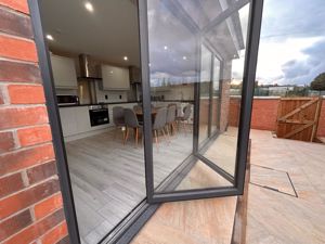 Photo 17- click for photo gallery